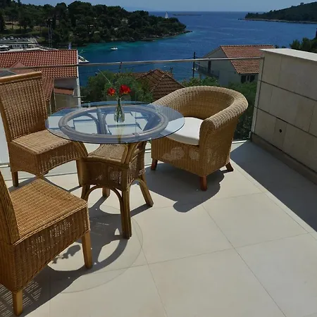 Nature Forever Apartamento Maslinica